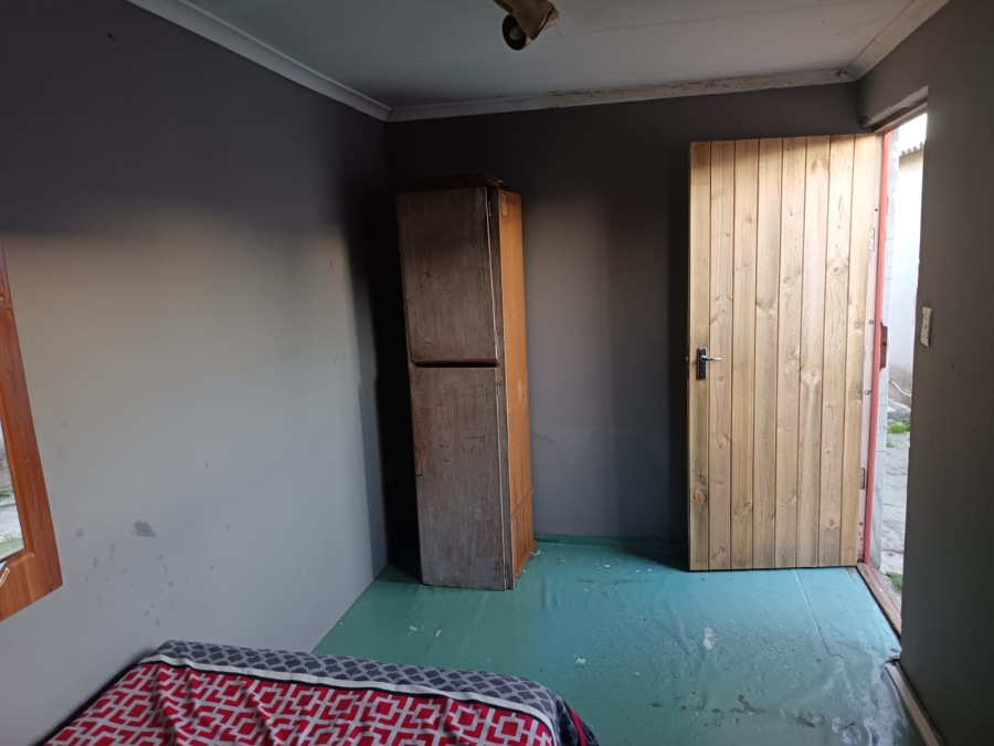 3 Bedroom Property for Sale in Mxolisi Phetani Western Cape